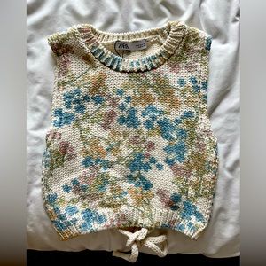 NWT Zara floral crochet crop top open back